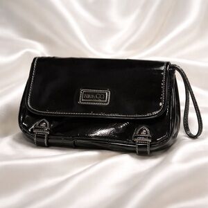 Nine & Co Black Vynal Zipper and Snap Wristlet Clutch Bag